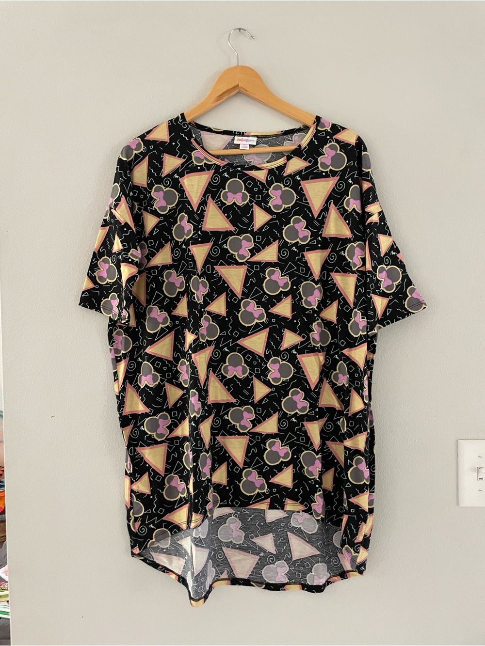 LuLaRoe Black Irma Tunic with 90s Theme Minnie Mouse Print